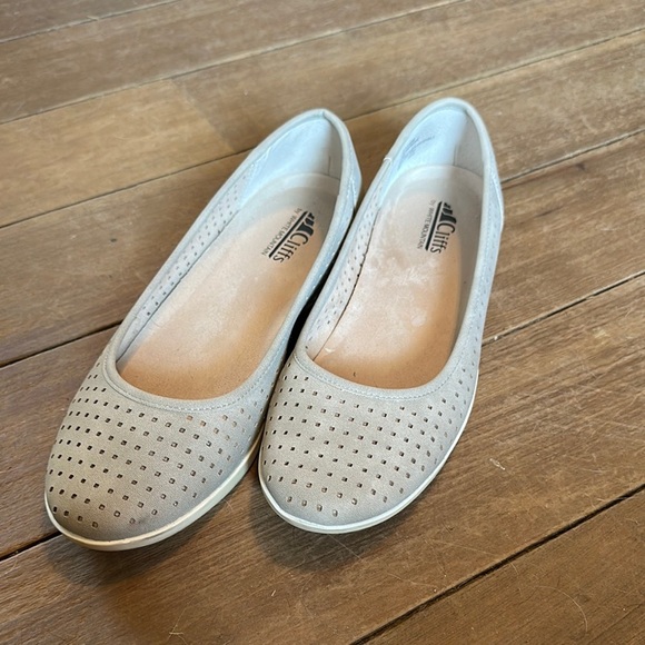 Cliffs by white mountain flat shoes size 9 women’s - Picture 1 of 4